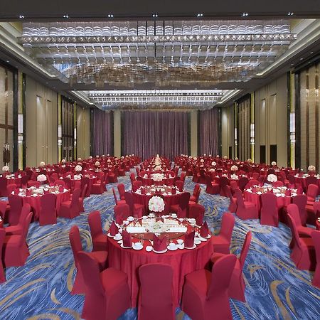 Wanda Vista Lanzhou Hotel Екстериор снимка