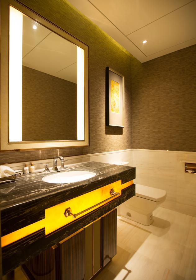 Wanda Vista Lanzhou Hotel Екстериор снимка